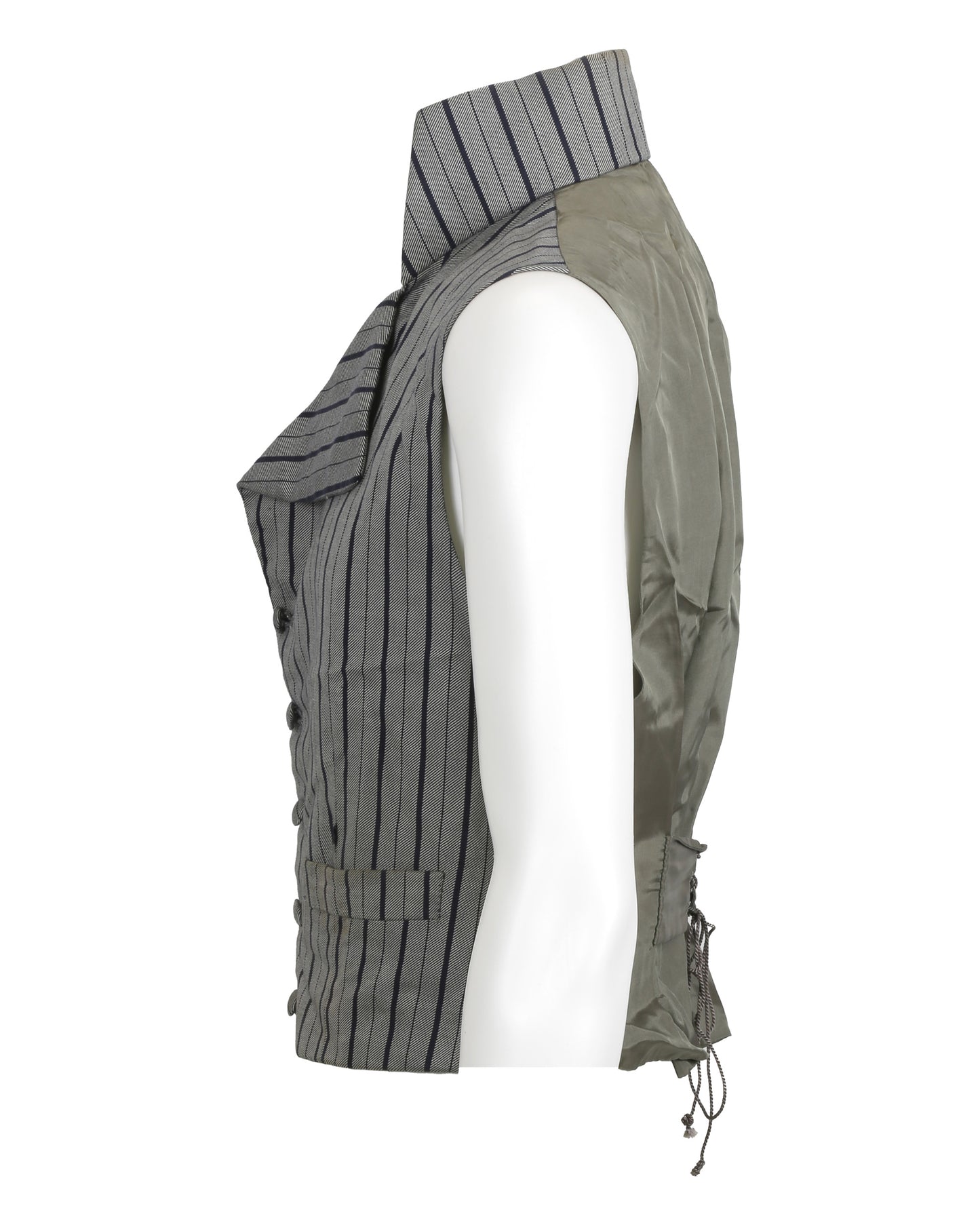 "Freedom, Equality, Sauerkraut (Liberté, égalité, choucroute)" Marat's (Jean Yanne) Costume