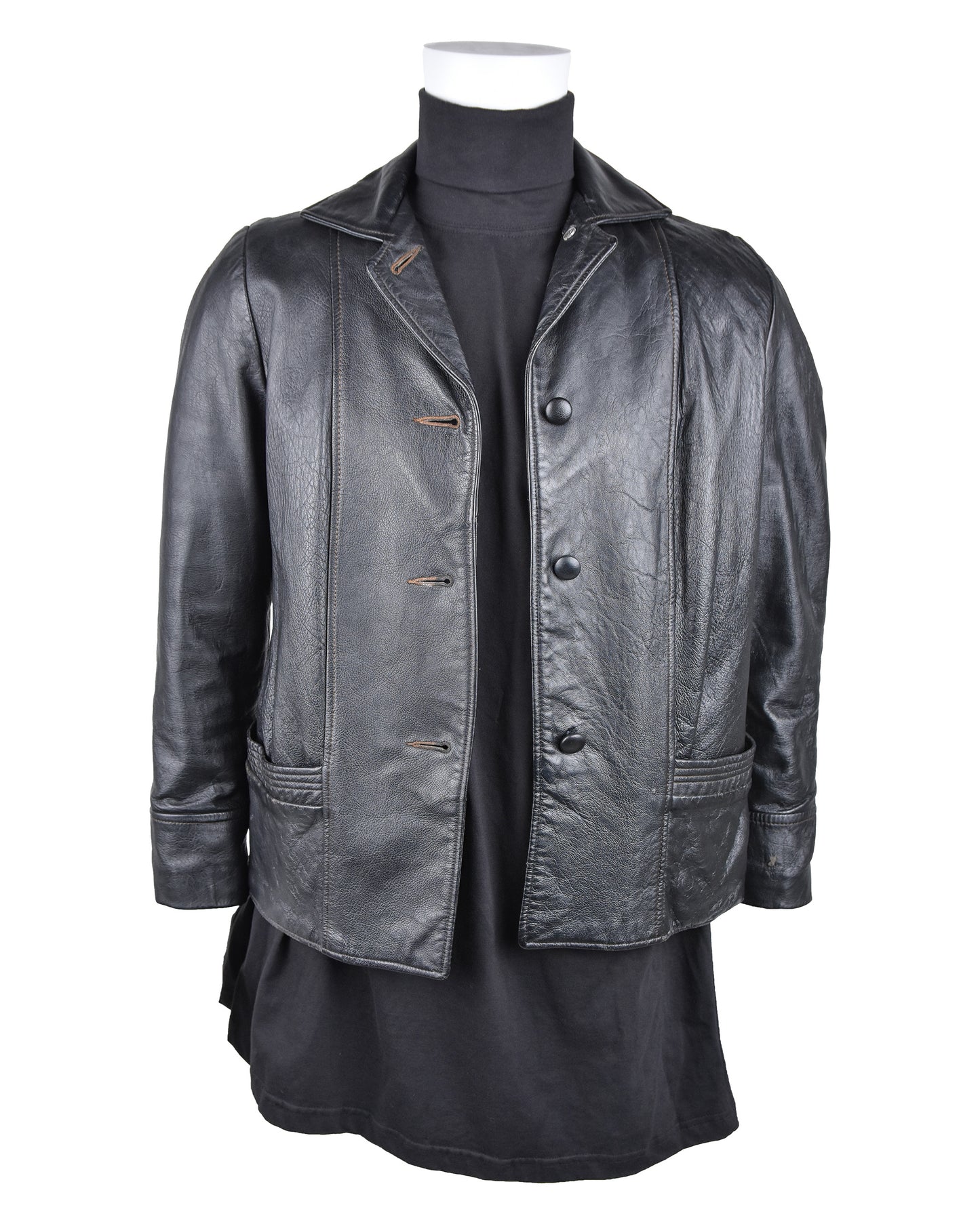 "Panther" Stokely Carmichael's (Mario Van Peebles) Turtleneck and Jacket