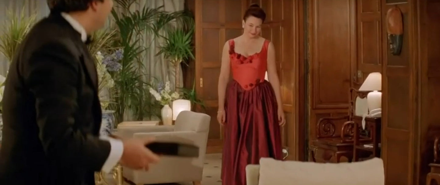 "Everything Must Go (Tout doit disparaître)" Irene Millard's (Yolande Moreau) Dress