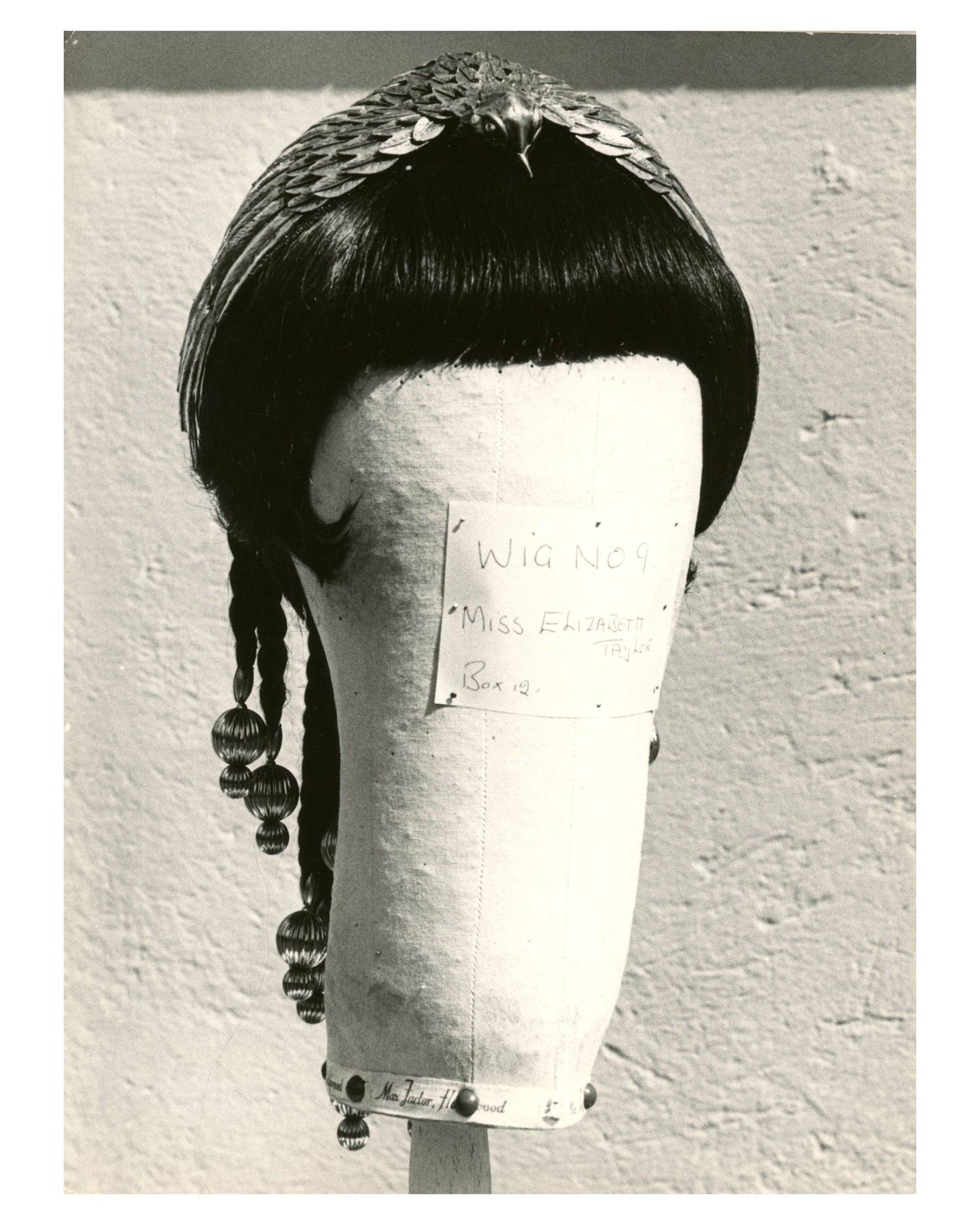 "Cleopatra" (1963) Set 40 Black & White Wig Photographs