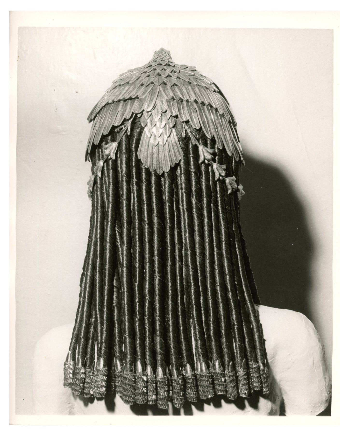 "Cleopatra" (1963) Set 40 Black & White Wig Photographs