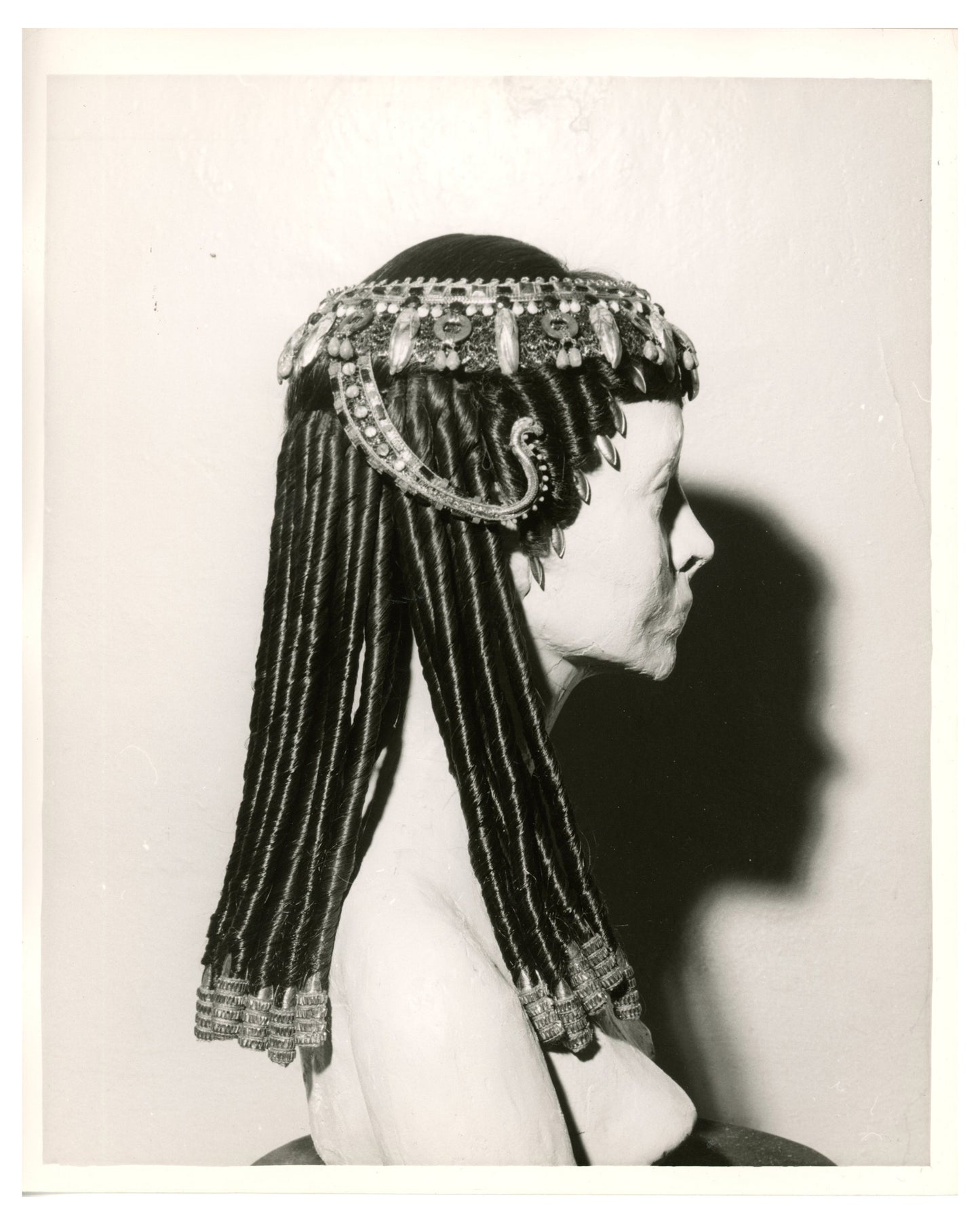 "Cleopatra" (1963) Set 40 Black & White Wig Photographs