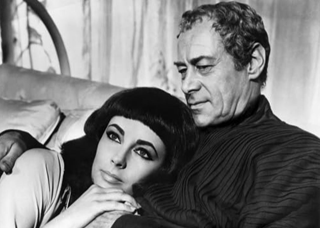 "Cleopatra" (1963) Set 40 Black & White Wig Photographs