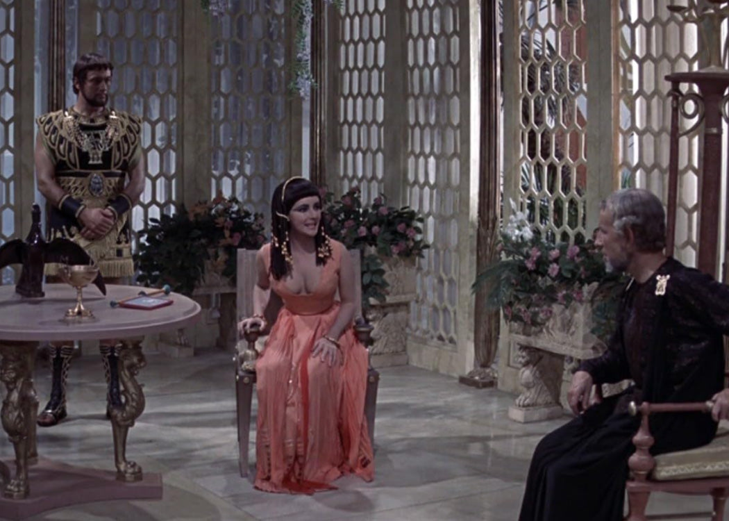 "Cleopatra" (1963) Set 40 Black & White Wig Photographs