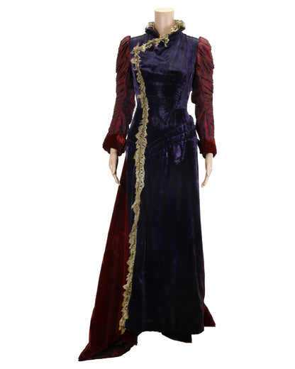 "Young Toscanini" Nadina's (Elizabeth Taylor) Dress