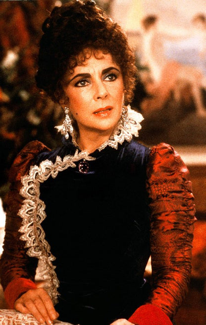 "Young Toscanini" Nadina's (Elizabeth Taylor) Dress