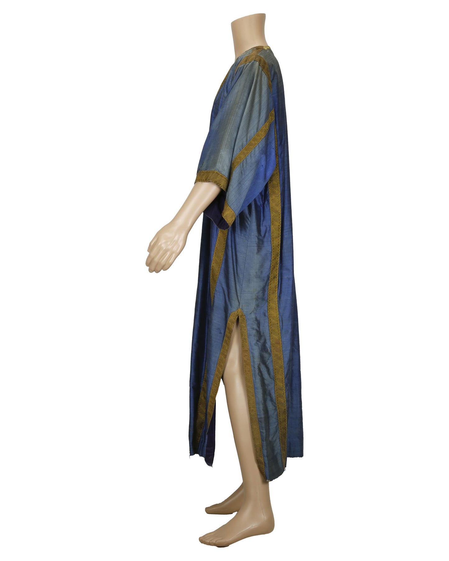 "The Thief of Baghdad" (1978 - TV Movie) Hasan's (Roddy McDowall) Robe