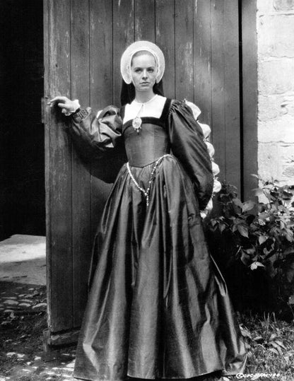 "A Man for All Seasons" (1966) Margaret's (Susannah York) Gown