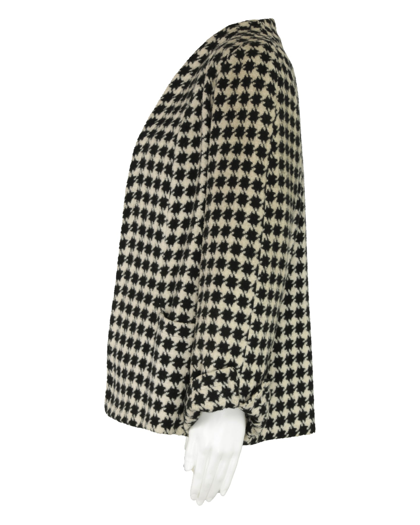 "Confidentially Yours (Vivement dimanche!)" Barbara Becker's (Fanny Ardant) Jacket