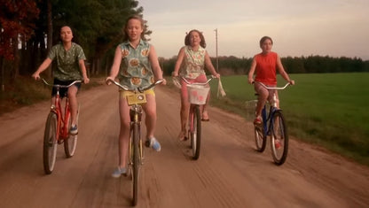 "Now and Then" Teeny's (Thora Birch) Shirt and Shorts