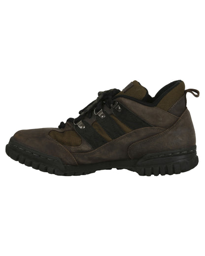 "Daylight" Kit Latura's (Sylvester Stallone) Shoes