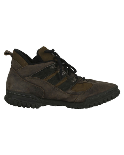 "Daylight" Kit Latura's (Sylvester Stallone) Shoes