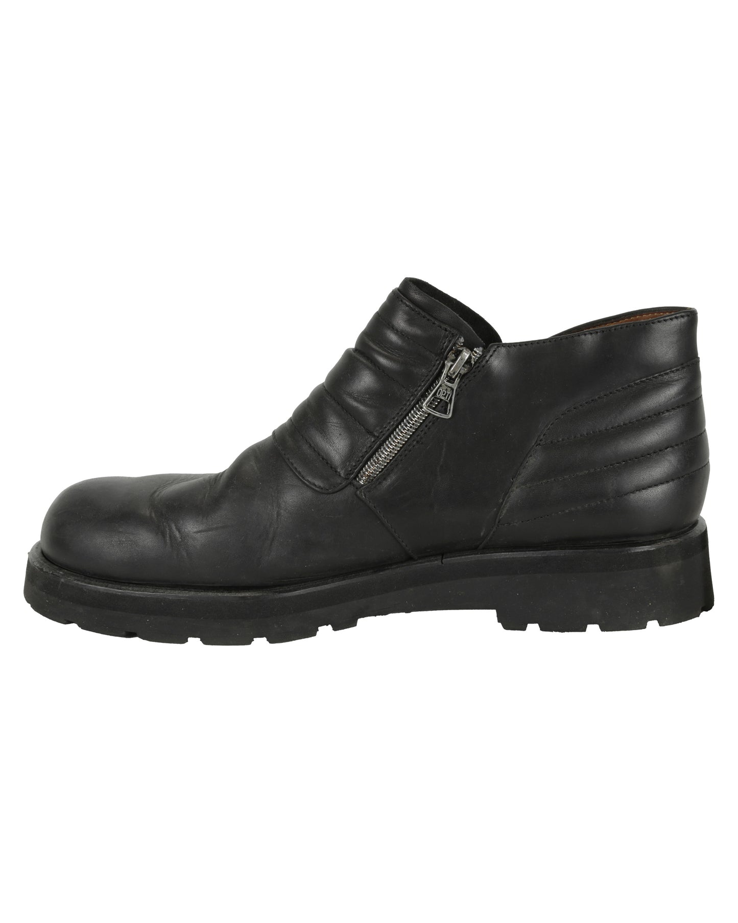 "Judge Dredd" Rico's (Armand Assante) Shirt and Boots