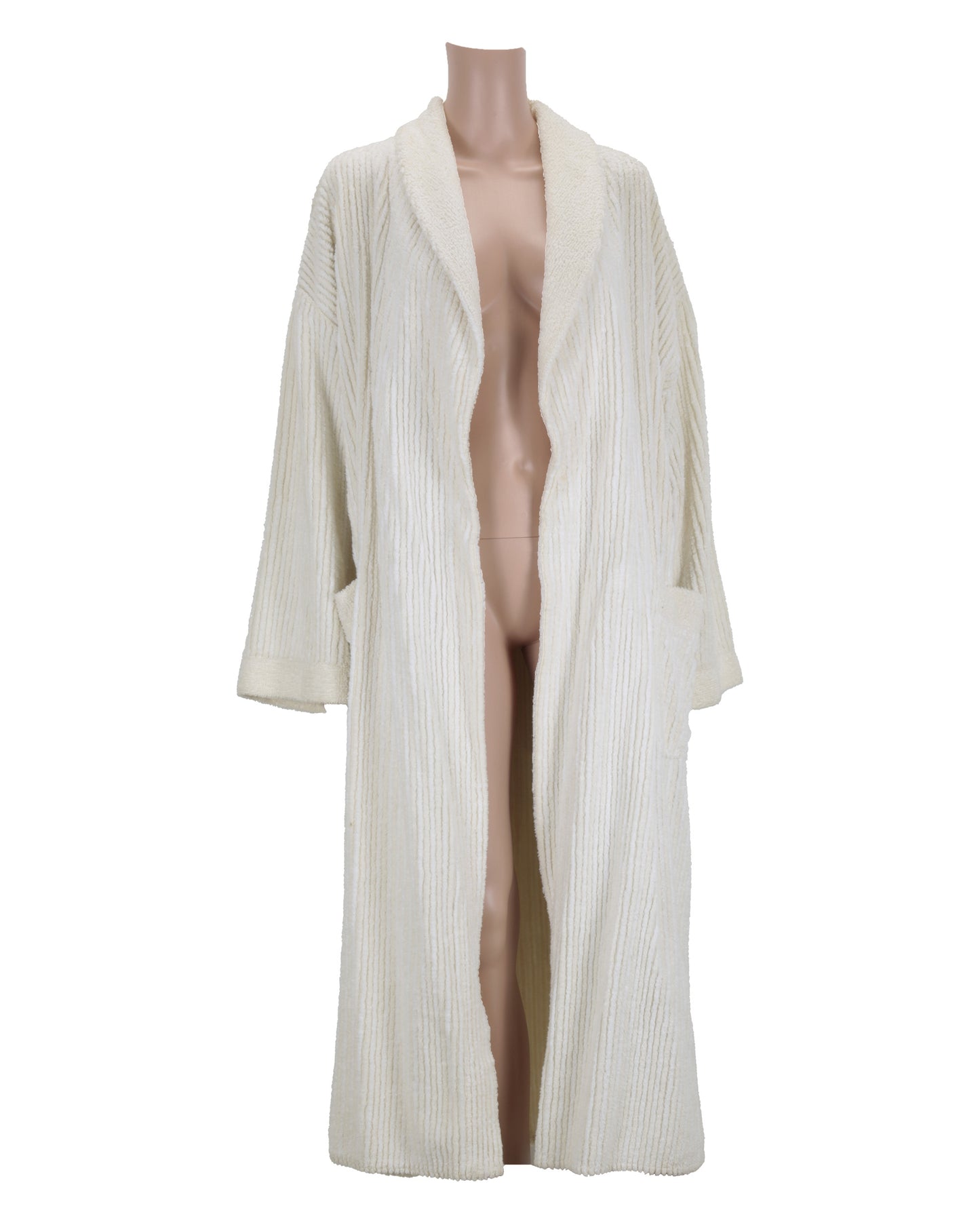 "Fluke" Carol Johnson's (Nancy Travis) Robe