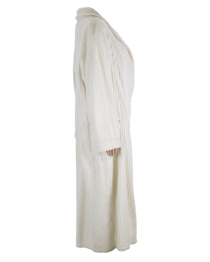 "Fluke" Carol Johnson's (Nancy Travis) Robe
