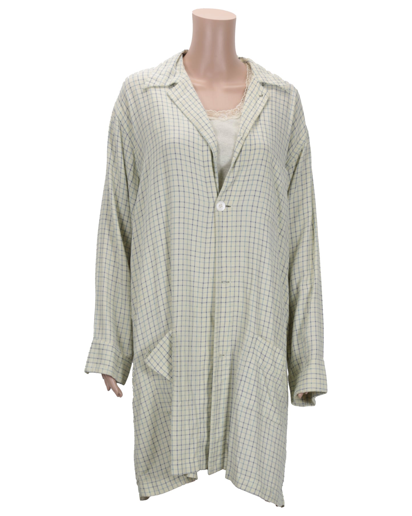 "Safe Passage" Mag Singer's (Susan Sarandon) Costume