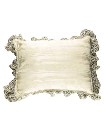 "Romeo + Juliet" Juliet's (Claire Danes) Monogrammed Bedroom Pillow
