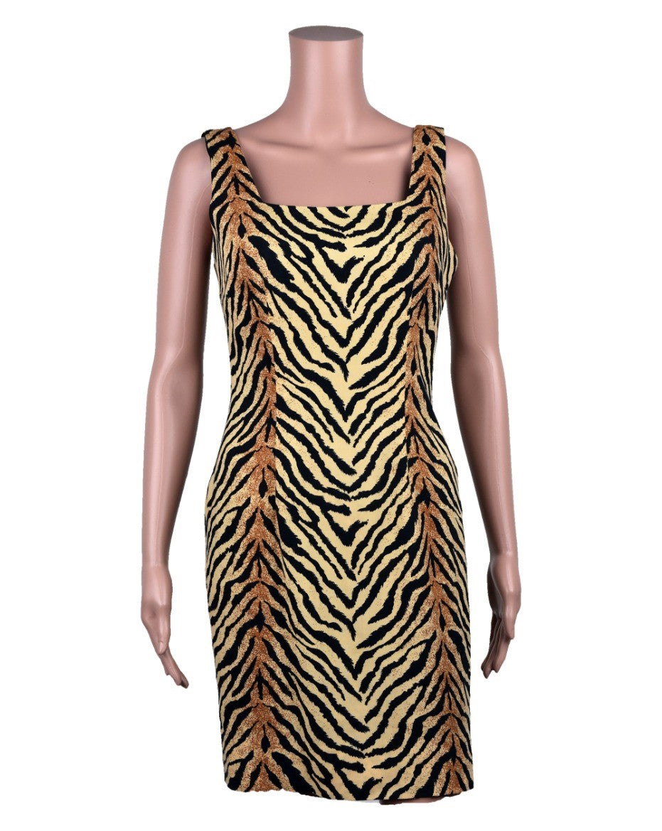 "Color of Night" Sondra's (Lesley Ann Warren) Dress, Brassiere, and Shoes